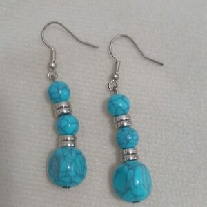 Fashion Jewelry Turquoise and Silver Earrings